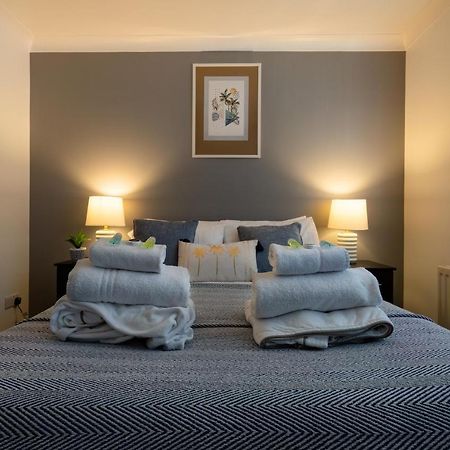 דירות Peacehaven Perfect Couple Retreat To Unwind&Relax With Hottub מראה חיצוני תמונה
