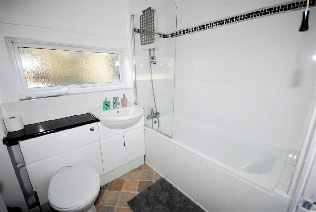 דירות Peacehaven Perfect Couple Retreat To Unwind&Relax With Hottub מראה חיצוני תמונה